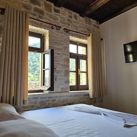 Hotel Bohem Berat Exterior photo
